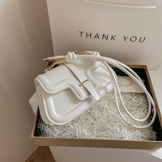 Luxury leather shoulder bag